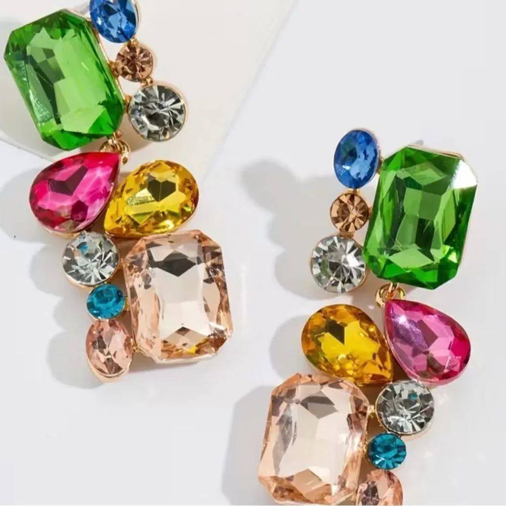 💚 NEW Multicolored Chunky Colorful Crystal Dangle Earrings 💚